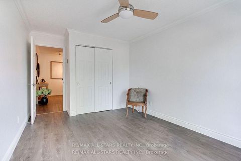 Photo 32 at 103 - 41 Ash Street, Uxbridge