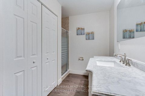 Photo 35 at 103 - 41 Ash Street, Uxbridge