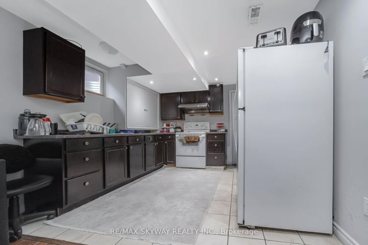 Photo 38 at 54 Sled Dog Road, Wellington, Brampton