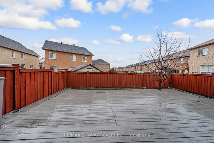 Photo 46 at 54 Sled Dog Road, Wellington, Brampton