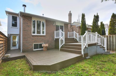 Photo 31 at 976 Raintree Lane, Lorne Park, Mississauga