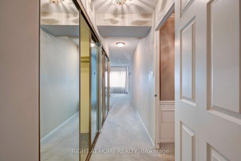 Photo 11 at 520 - 25 Austin Drive, Markville, Markham