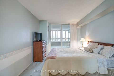 Photo 12 at 520 - 25 Austin Drive, Markville, Markham