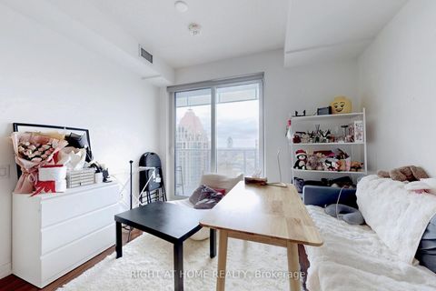 Photo 8 at 2507 - 4065 Confederation Parkway, City Centre, Mississauga