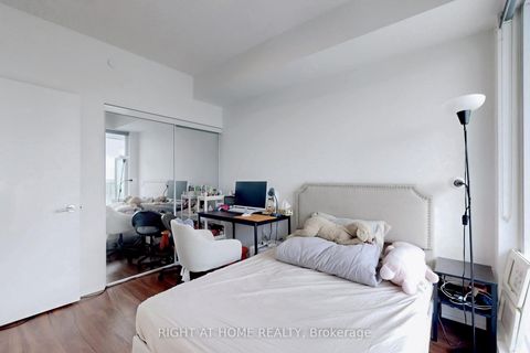 Photo 19 at 2507 - 4065 Confederation Parkway, City Centre, Mississauga