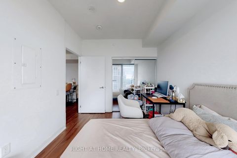 Photo 21 at 2507 - 4065 Confederation Parkway, City Centre, Mississauga