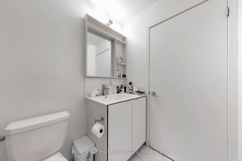 Photo 22 at 2507 - 4065 Confederation Parkway, City Centre, Mississauga