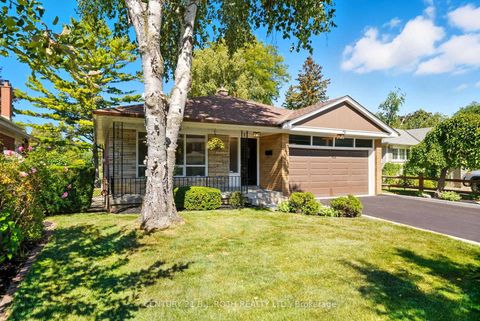 Photo 1 at 56 Weatherstone Crescent, Steeles, Toronto