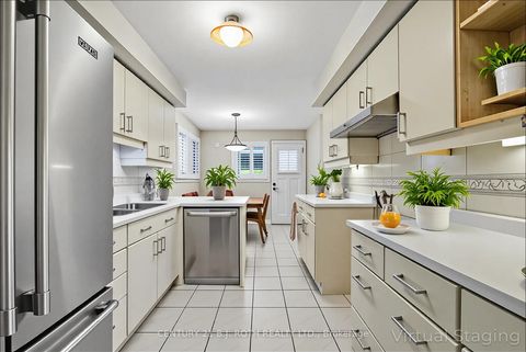 Photo 8 at 56 Weatherstone Crescent, Steeles, Toronto