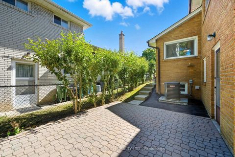 Photo 20 at 56 Weatherstone Crescent, Steeles, Toronto