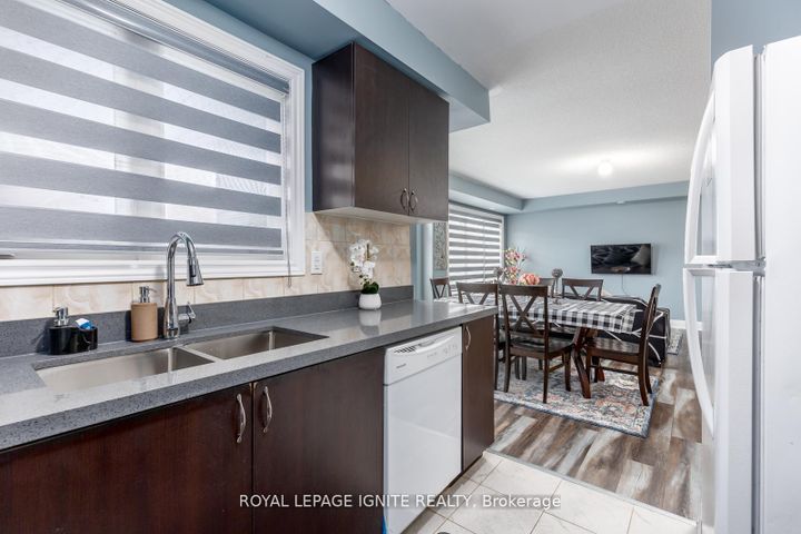 Photo 7 at 156 - 200 Veterans Drive, Northwest Brampton, Brampton