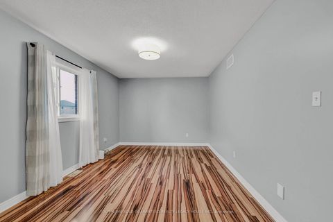 Photo 19 at 63 Kerfoot Crescent, Historic Lakeshore Communities, Georgina