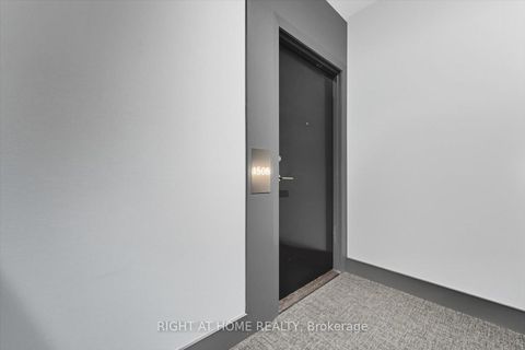 Photo 2 at 1508 - 3 Rosewater Street, South Richvale, Richmond Hill