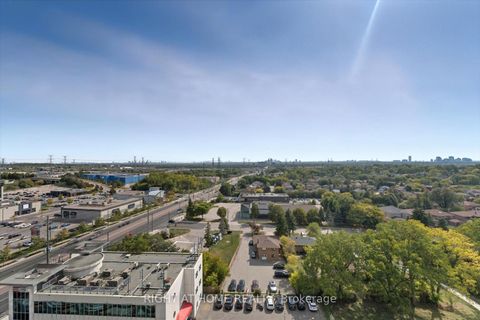 Photo 13 at 1508 - 3 Rosewater Street, South Richvale, Richmond Hill