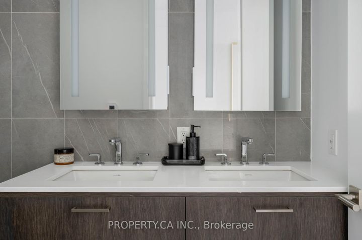 Photo 11 at 2305 - 470 Front Street W, Waterfront Communities C1, Toronto