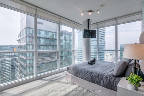 Photo 11 at 4802 - 65 Bremner Boulevard, Waterfront Communities C1, Toronto