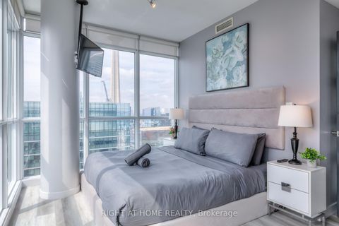 Photo 12 at 4802 - 65 Bremner Boulevard, Waterfront Communities C1, Toronto