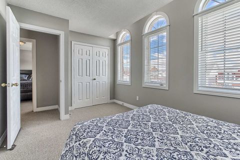 Photo 33 at 46 Silverstone Crescent, Keswick South, Georgina