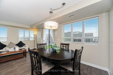 Photo 10 at 311 - 7730 Kipling Avenue, Vaughan Grove, Vaughan
