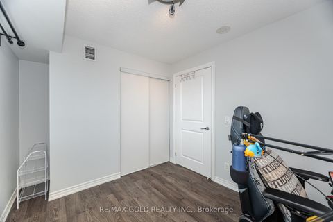 Photo 19 at 311 - 7730 Kipling Avenue, Vaughan Grove, Vaughan