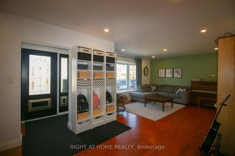 Photo 5 at 59 Braywin Drive, The Westway, Toronto