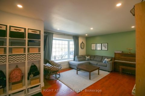Photo 6 at 59 Braywin Drive, The Westway, Toronto