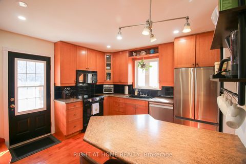 Photo 12 at 59 Braywin Drive, The Westway, Toronto