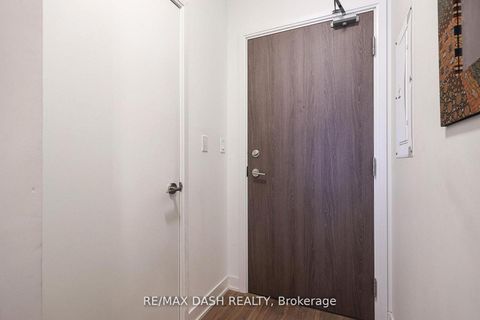 Photo 5 at 1215E - 576 Front Street W, Waterfront Communities C1, Toronto