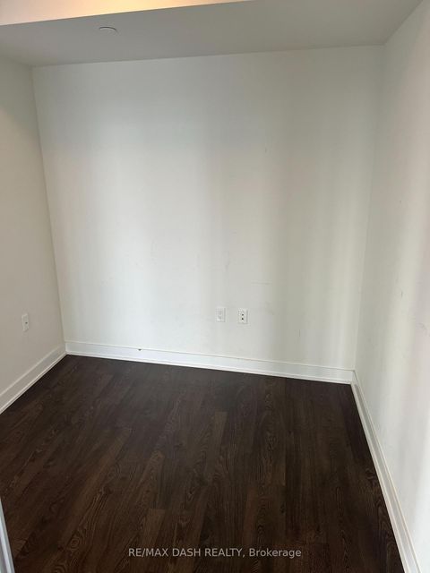 Photo 21 at 806W - 27 Bathurst Street, Waterfront Communities C1, Toronto