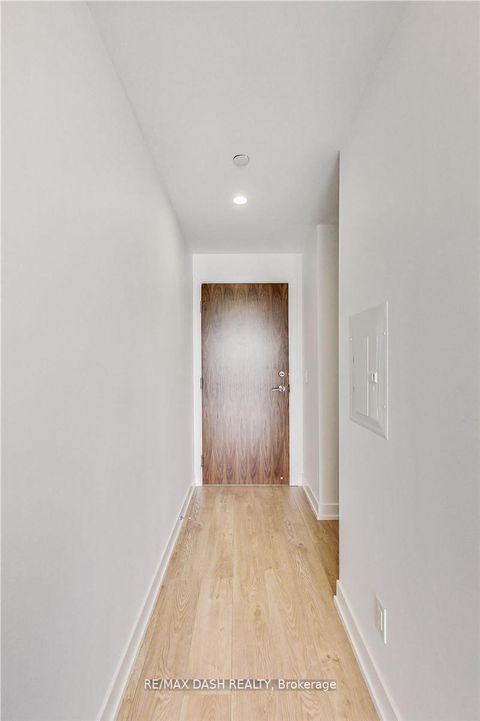 Photo 7 at 413 - 170 Chiltern Hill Road, Cedarvale, Toronto