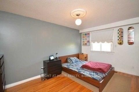 Photo 4 at 17 - 7475 Goreway Drive, Malton, Mississauga