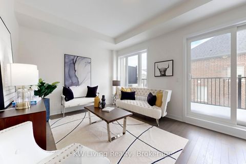 Photo 4 at 62 York Downs Boulevard, Angus Glen, Markham