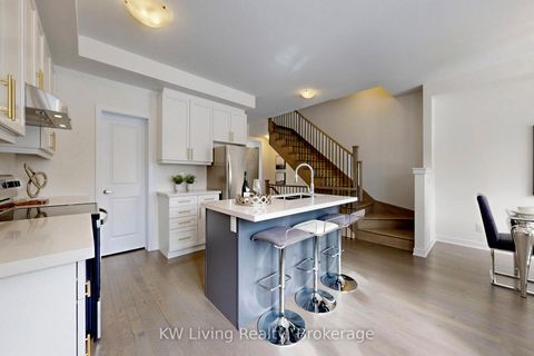 Photo 10 at 62 York Downs Boulevard, Angus Glen, Markham