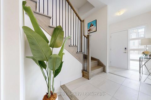 Photo 29 at 62 York Downs Boulevard, Angus Glen, Markham