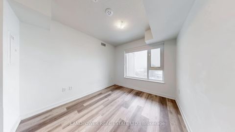 Photo 17 at 528 - 556 Marlee Avenue, Glen Park, Toronto
