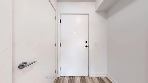 Photo 26 at 528 - 556 Marlee Avenue, Glen Park, Toronto