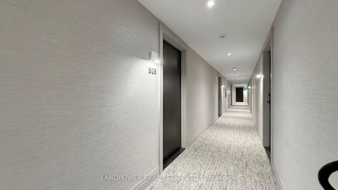 Photo 33 at 528 - 556 Marlee Avenue, Glen Park, Toronto