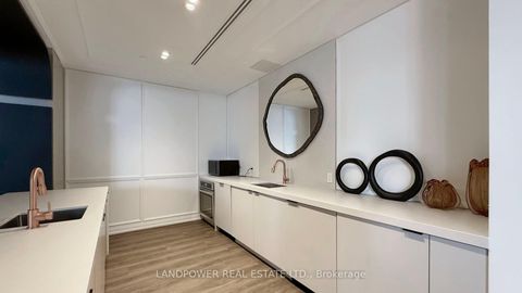 Photo 43 at 528 - 556 Marlee Avenue, Glen Park, Toronto