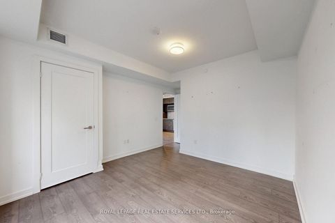 Photo 14 at 1403 - 10 York Street, Waterfront Communities C1, Toronto