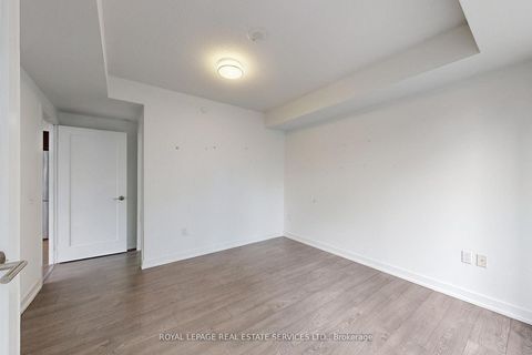 Photo 15 at 1403 - 10 York Street, Waterfront Communities C1, Toronto