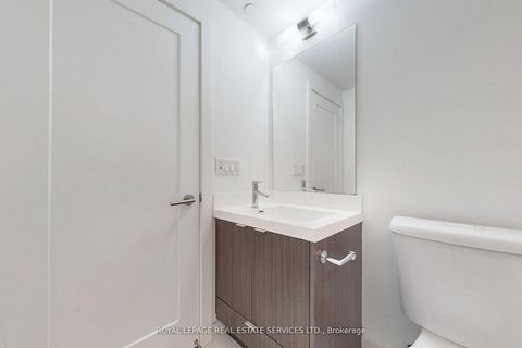 Photo 16 at 1403 - 10 York Street, Waterfront Communities C1, Toronto