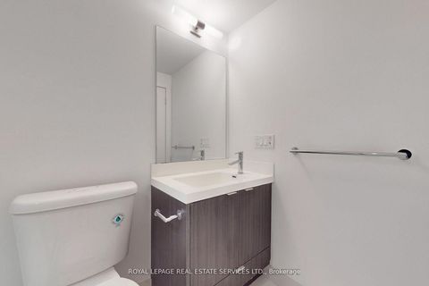 Photo 20 at 1403 - 10 York Street, Waterfront Communities C1, Toronto