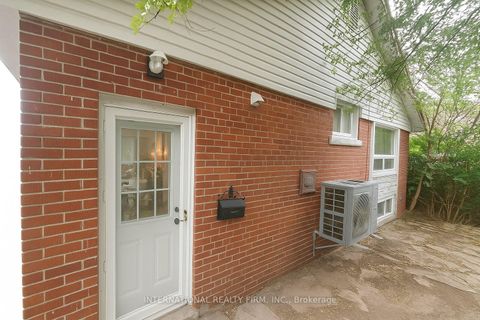 Photo 12 at 9 Benshire Drive, Woburn, Toronto