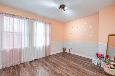 Photo 8 at 1456 Valley Drive, Lakeview, Oshawa