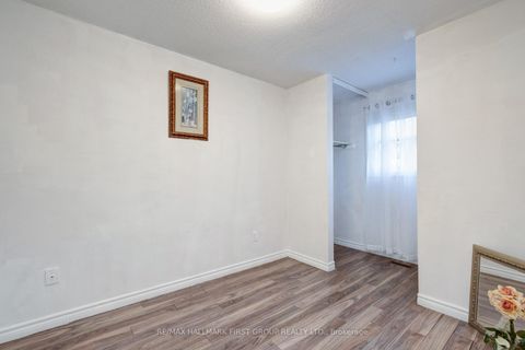 Photo 9 at 1456 Valley Drive, Lakeview, Oshawa