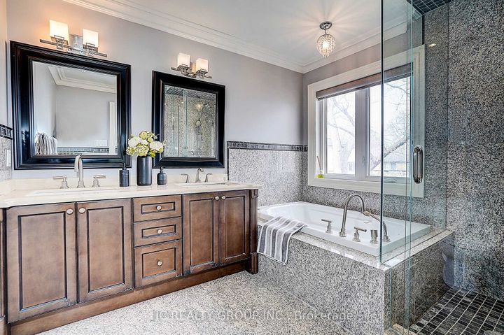 Photo 25 at 546 Melrose Avenue, Nortown, Toronto