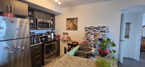 Photo 16 at 909 - 75 Norman Bethune Avenue, Beaver Creek Business Park, Richmond Hill