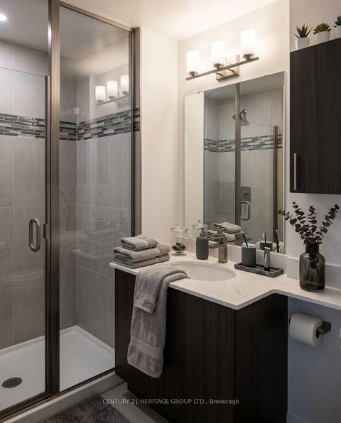 Photo 21 at 909 - 75 Norman Bethune Avenue, Beaver Creek Business Park, Richmond Hill