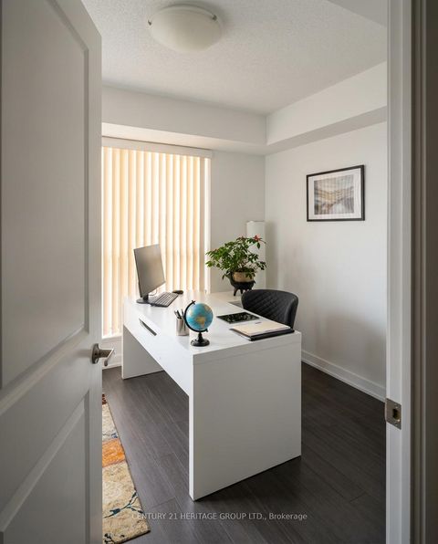 Photo 23 at 909 - 75 Norman Bethune Avenue, Beaver Creek Business Park, Richmond Hill