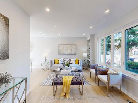 Photo 5 at 17 Ferbane Place, Don Valley Village, Toronto